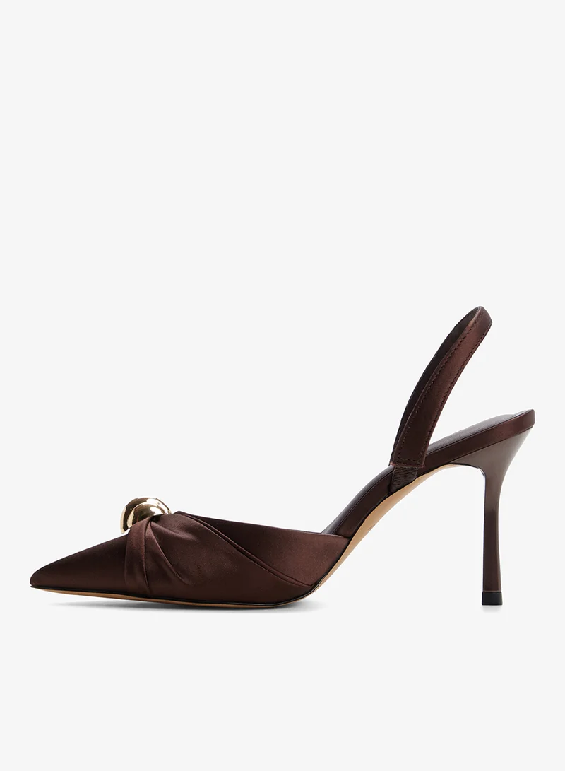 الدو لاسين مضخات كلاسيكية بكعب